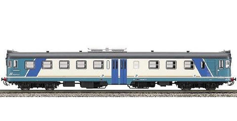 Vitrains 2153 - FS automotrice Aln 668 1720 ep.V-VI